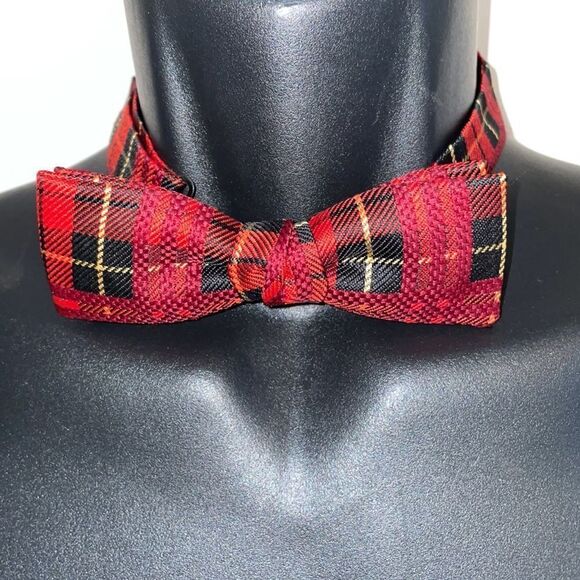 Vintage silk black & red plaid bow tie & cummerbund set - Picture 2 of 6